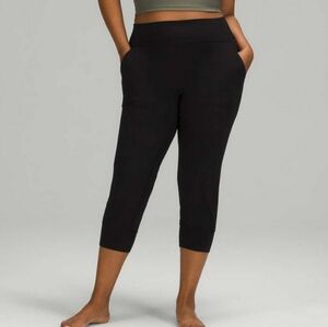 Lululemon Align Cropped Jogger Black 6 Nulu Fabric Buttery Soft Pockets Athletic